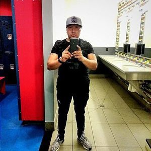 Meet your Posher, Abel